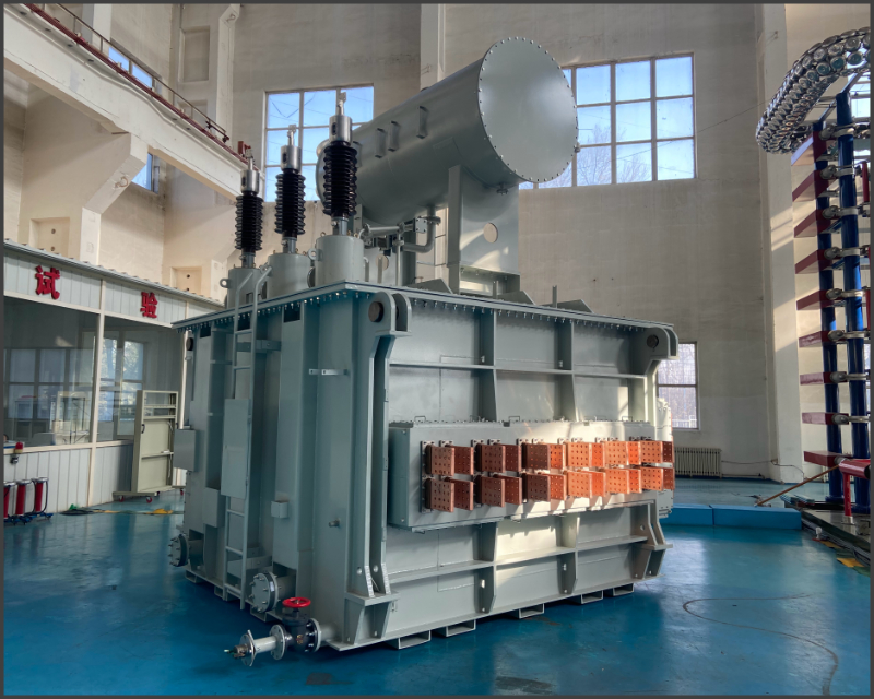 石墨电极行业、锂电池负极用调压整流变压器